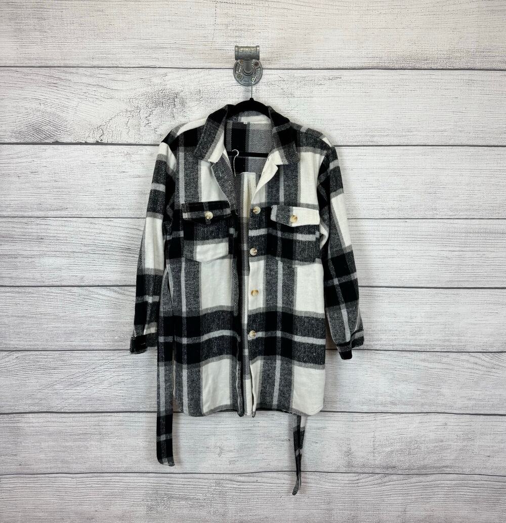 Unbranded Women's Black White Plaid Button Up Shacket Size Medium